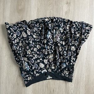 Floral mini skirt